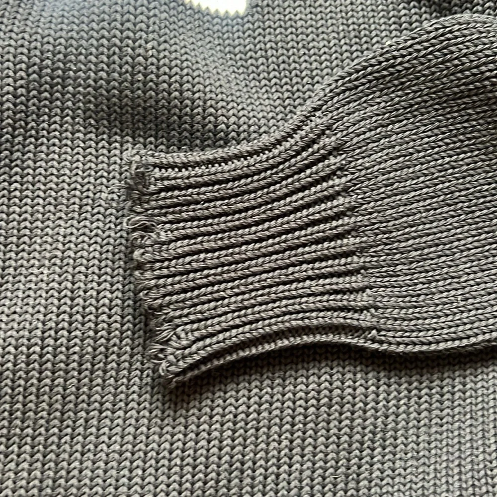 Givenchy Sweater - Picture 4 of 9